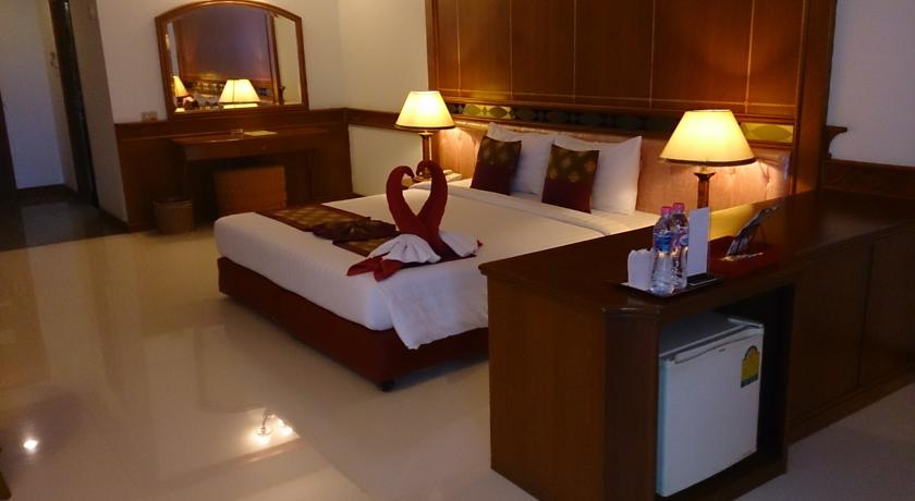 Camelot Hotel Pattaya Prathumnak — Паттайя, Таїланд мініатюра 11