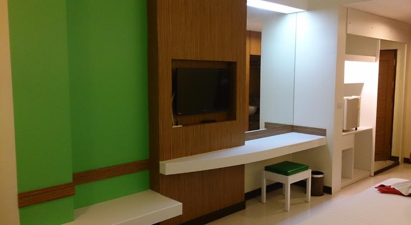 Camelot Hotel Pattaya Prathumnak — Паттайя, Таїланд мініатюра 12