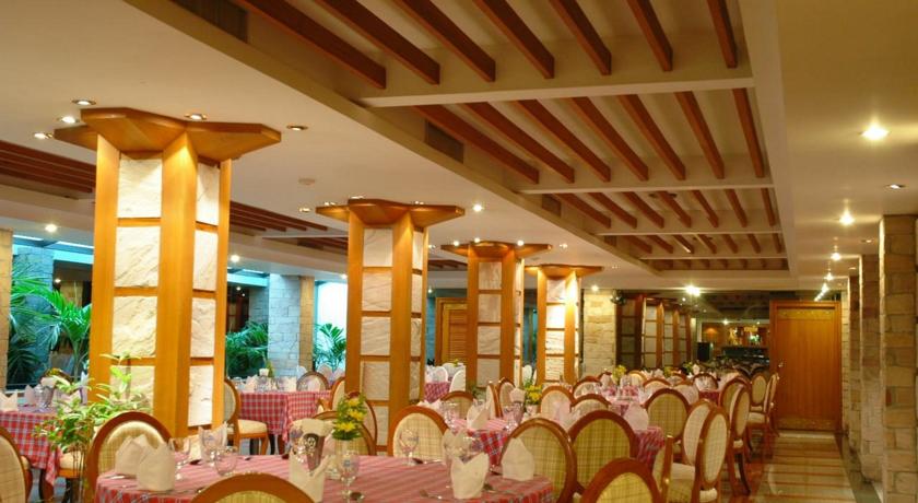 Camelot Hotel Pattaya Prathumnak — Паттайя, Таїланд мініатюра 14