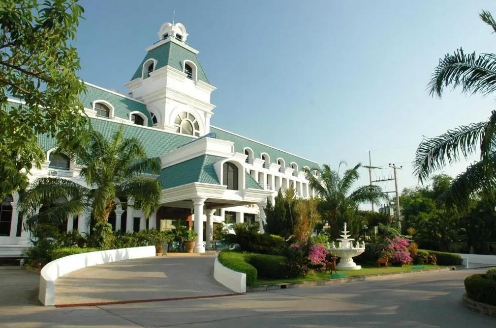 Camelot Hotel Pattaya Prathumnak — Паттайя, Таїланд мініатюра 25