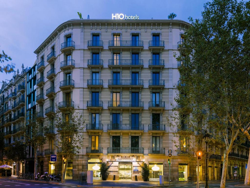 H10 Casanova — Барселона, Іспанія мініатюра 40
