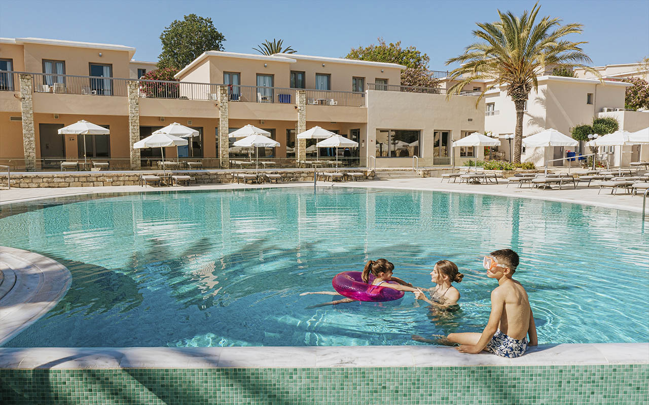 Louis St. Elias Resort & Waterpark — Протарас, Кіпр мініатюра 48
