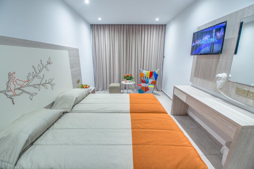 Nicholas Color Hotel — Айя Напа, Кіпр мініатюра 6
