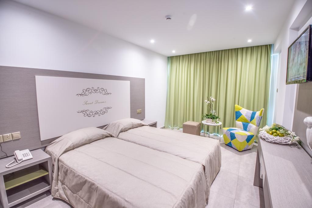 Nicholas Color Hotel — Айя Напа, Кіпр мініатюра 10