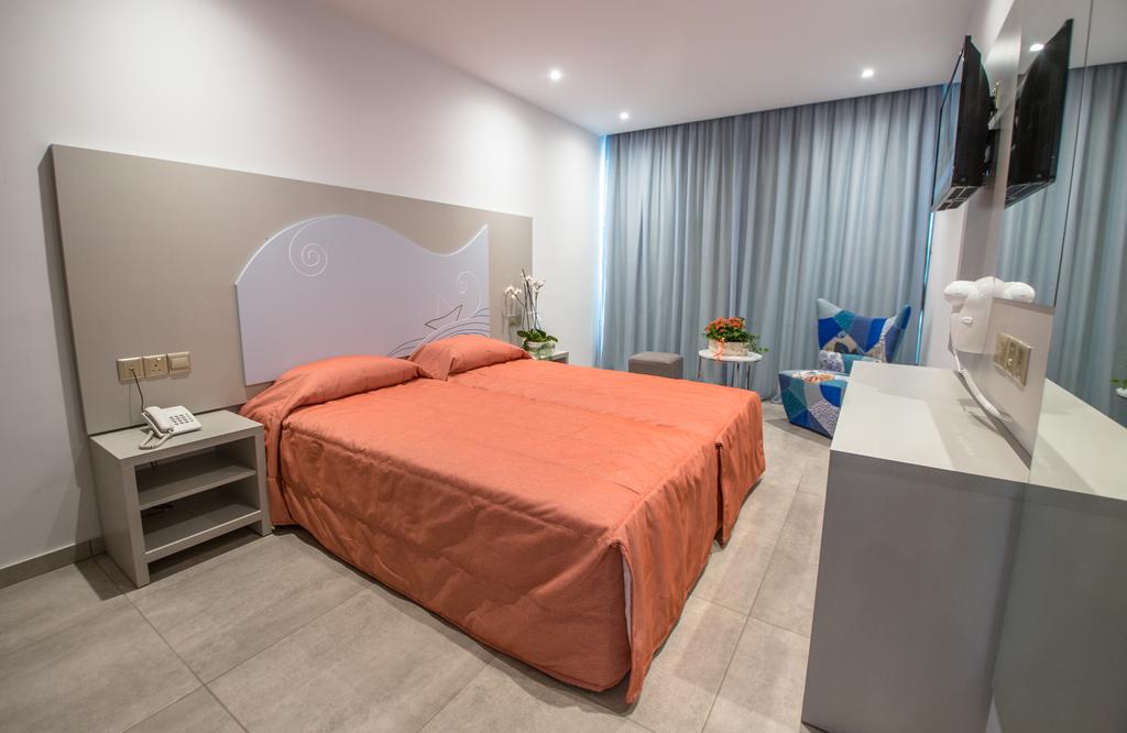 Nicholas Color Hotel — Айя Напа, Кіпр мініатюра 20