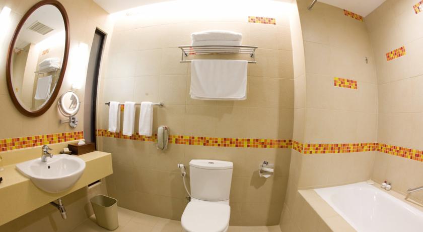Hulhule Island Hotel — Мале, Мальдіви мініатюра 6