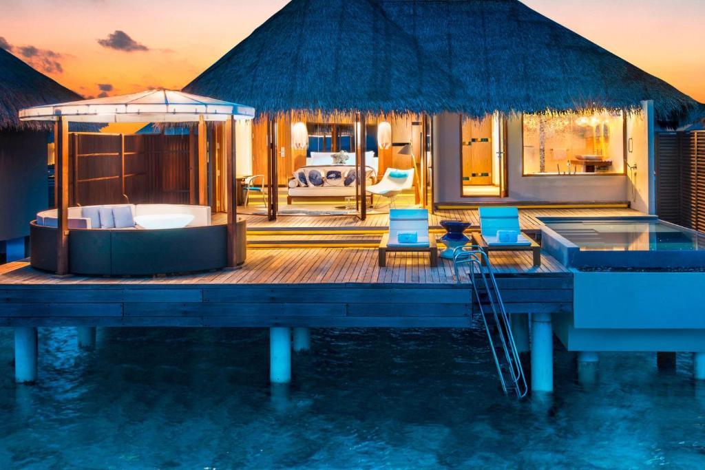 W Maldives — Арі (Аліфу) атол, Мальдіви мініатюра 7