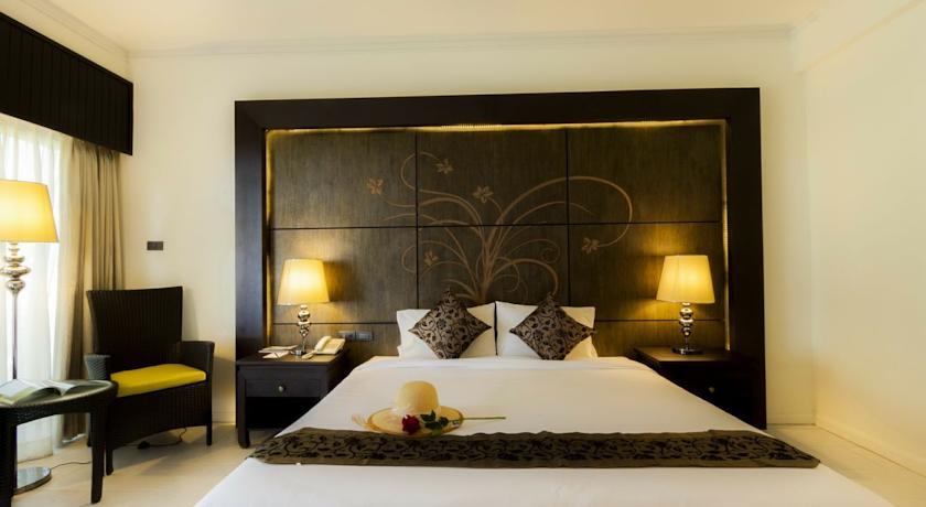 Amora Beach Resort Phuket — о. Пхукет, Таїланд мініатюра 164