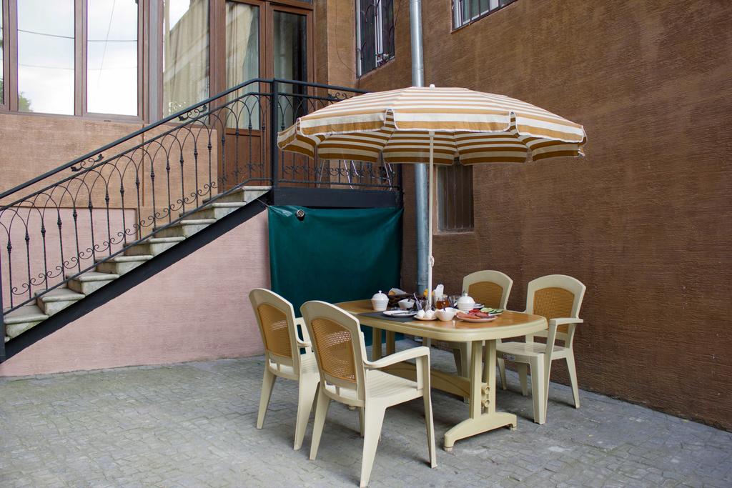 Old Meidan Tbilisi by Urban Hotels — Тбілісі, Грузія мініатюра 10