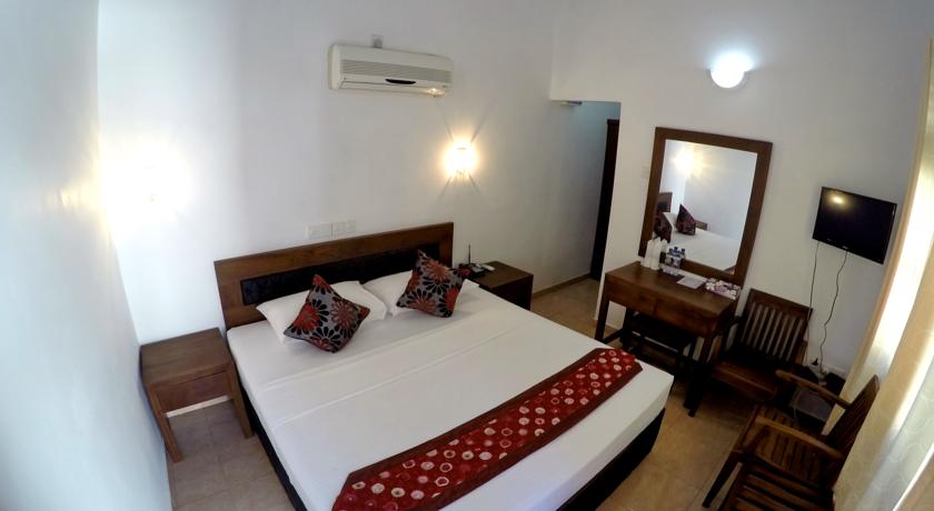 Ramon Beach Resort — Амбалангода, Шрі Ланка мініатюра 19