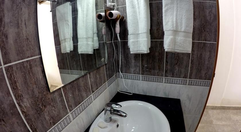 Ramon Beach Resort — Амбалангода, Шрі Ланка мініатюра 35