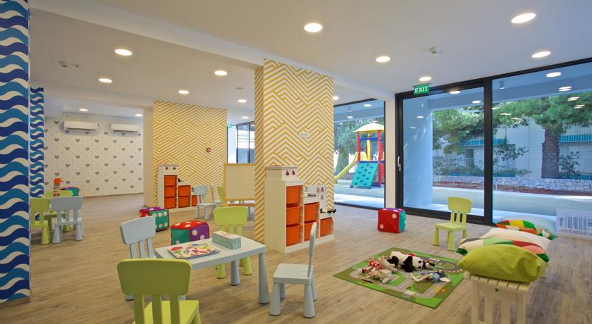 Medora Auri Family Beach Resort — Подгора, Хорватія мініатюра 134