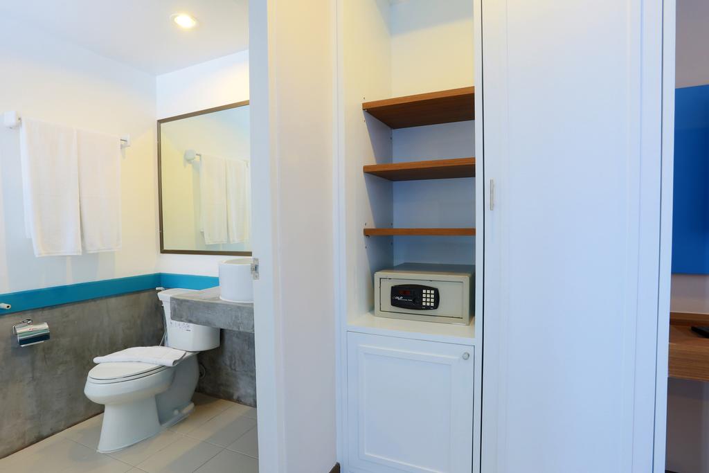 Days Inn Patong Beach — о. Пхукет, Таїланд мініатюра 9