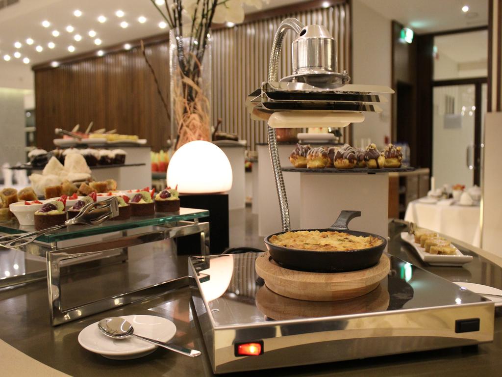 Ramada by Wyndham Dubai Barsha Heights — Дубаї, Об'єднані Арабські Емірати мініатюра 97