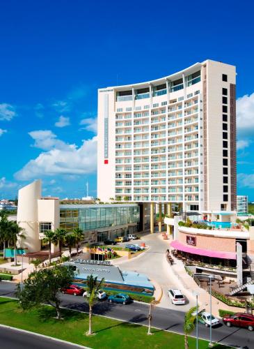 Krystal Urban Cancun Centro — Канкун, Мексика — фото 1