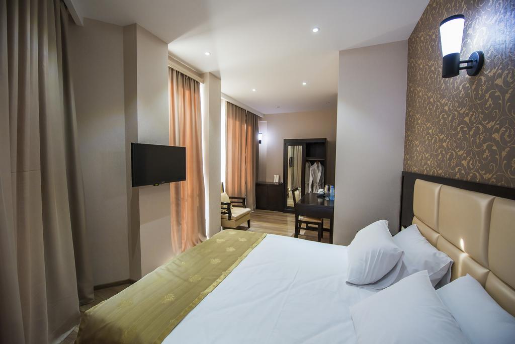 Tbilisi Inn — Тбілісі, Грузія мініатюра 14