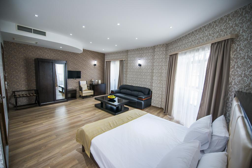 Tbilisi Inn — Тбілісі, Грузія мініатюра 15