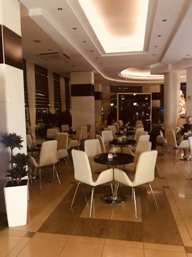 Arvi Hotel — Дуррес, Албанія мініатюра 6