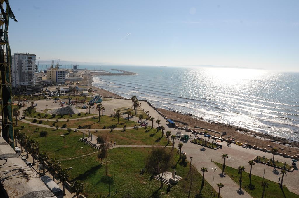 Arvi Hotel — Дуррес, Албанія мініатюра 13