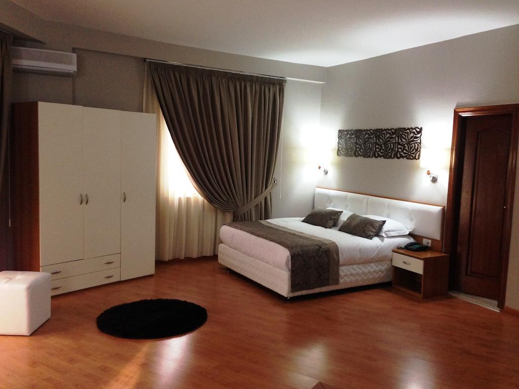 Arvi Hotel — Дуррес, Албанія мініатюра 29