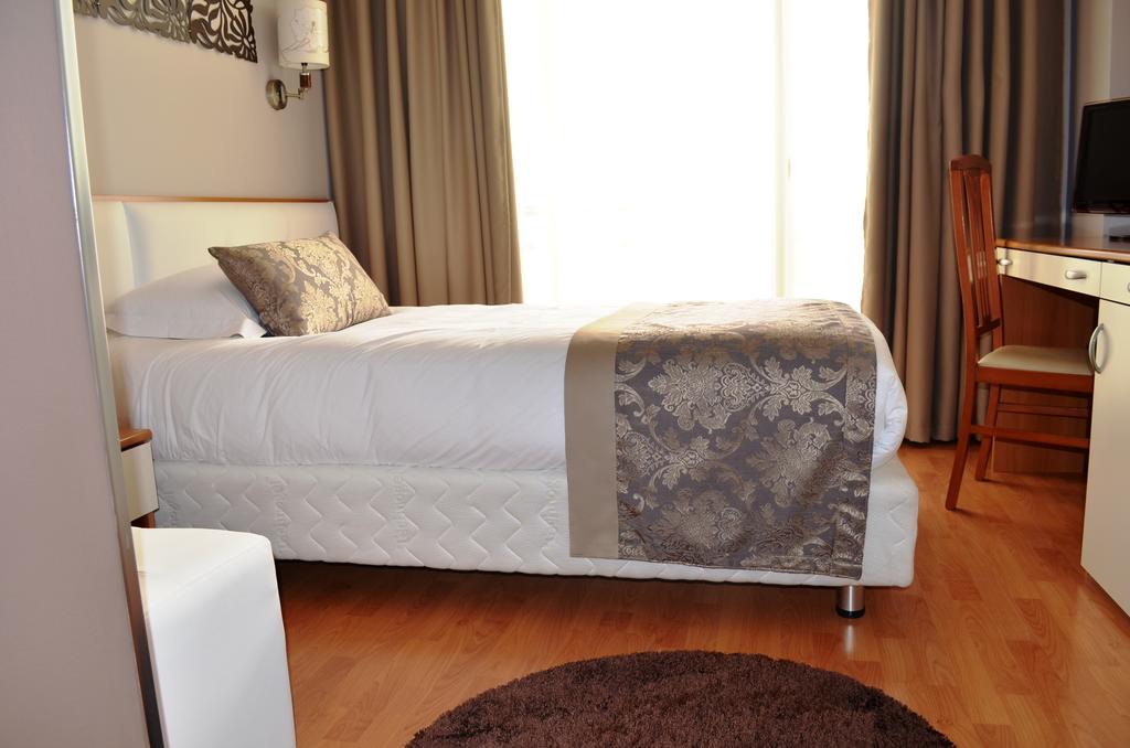 Arvi Hotel — Дуррес, Албанія мініатюра 33