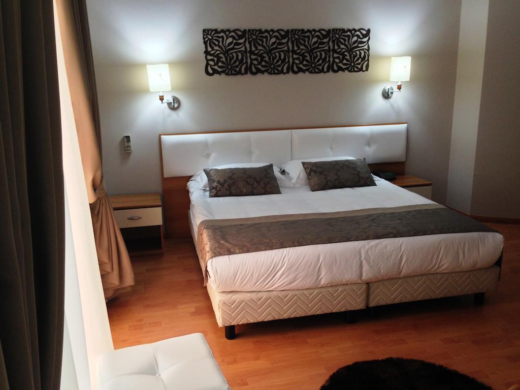 Arvi Hotel — Дуррес, Албанія мініатюра 35