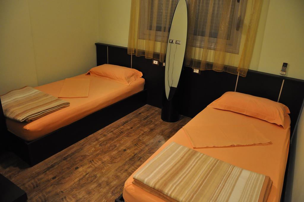 Ambasador Hotel — Вльора, Албанія мініатюра 23