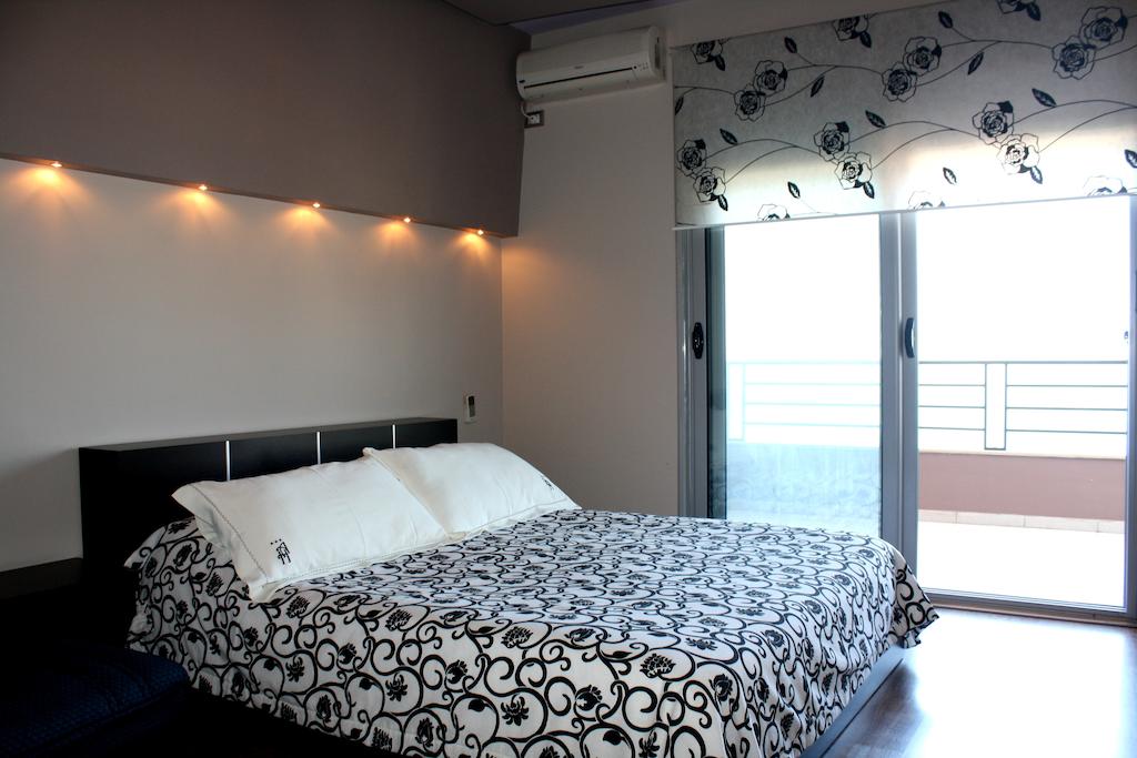 Ambasador Hotel — Вльора, Албанія мініатюра 29