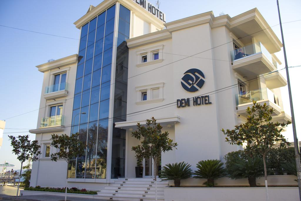 Demi Hotel — Саранда, Албанія — фото 1