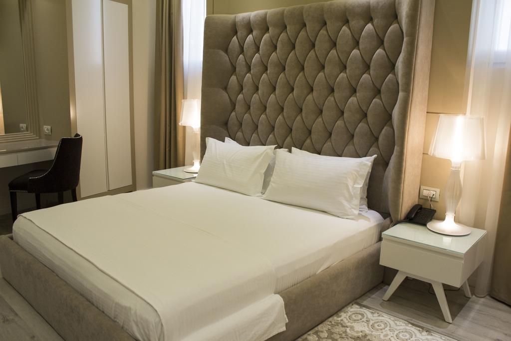 Demi Hotel — Саранда, Албанія мініатюра 13