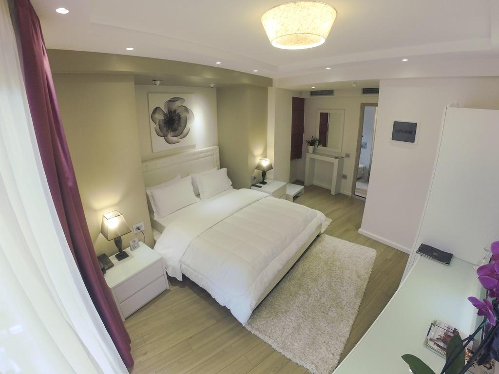 Demi Hotel — Саранда, Албанія мініатюра 22