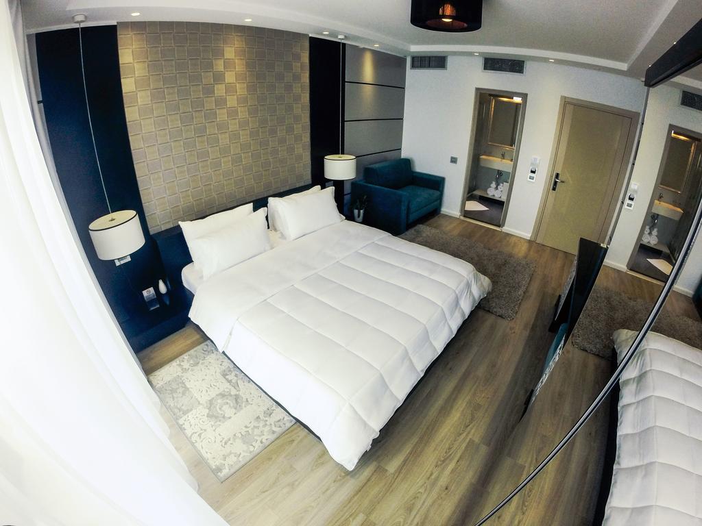 Demi Hotel — Саранда, Албанія мініатюра 25