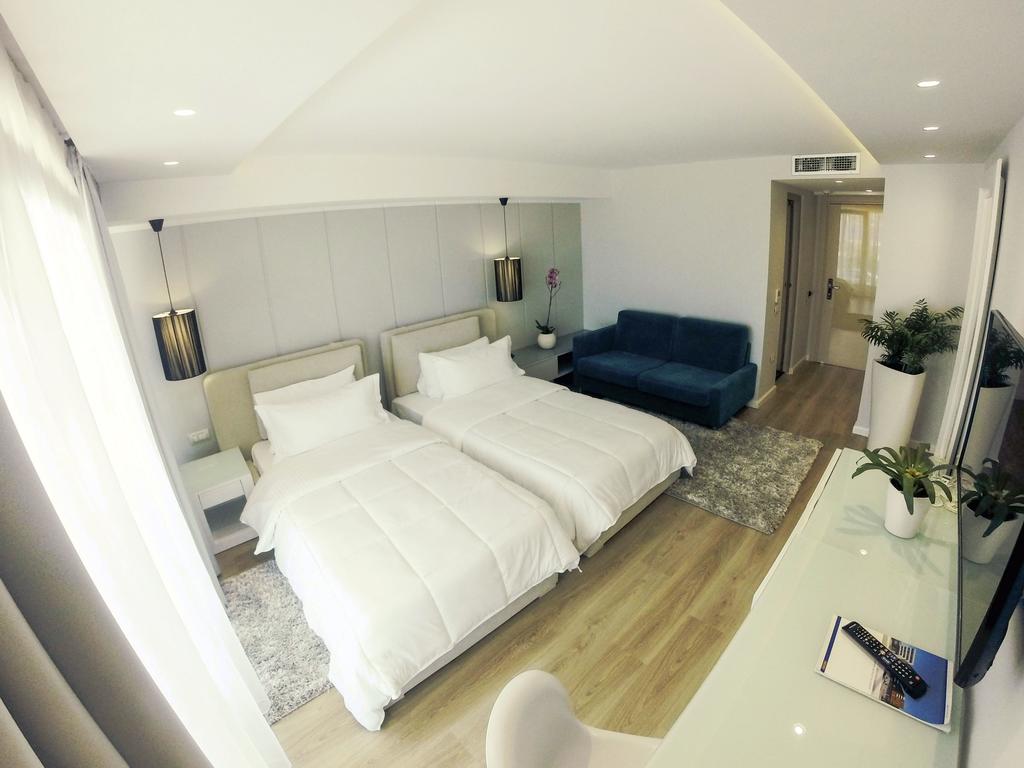 Demi Hotel — Саранда, Албанія мініатюра 30