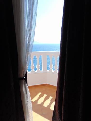 Apollon Hotel — Саранда, Албанія мініатюра 9