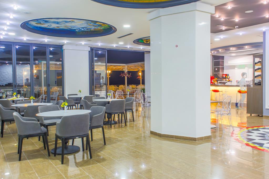 Apollon Hotel — Саранда, Албанія мініатюра 20