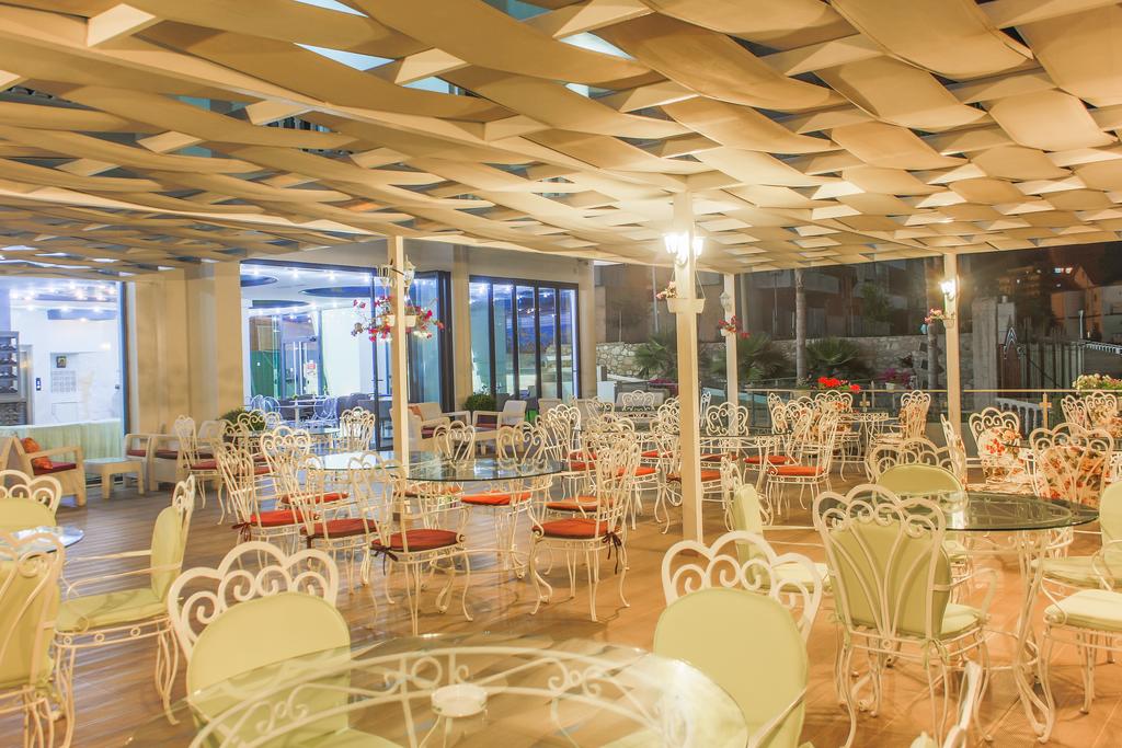 Apollon Hotel — Саранда, Албанія мініатюра 22