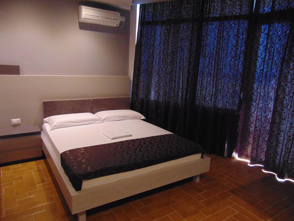Apollon Hotel — Саранда, Албанія мініатюра 30