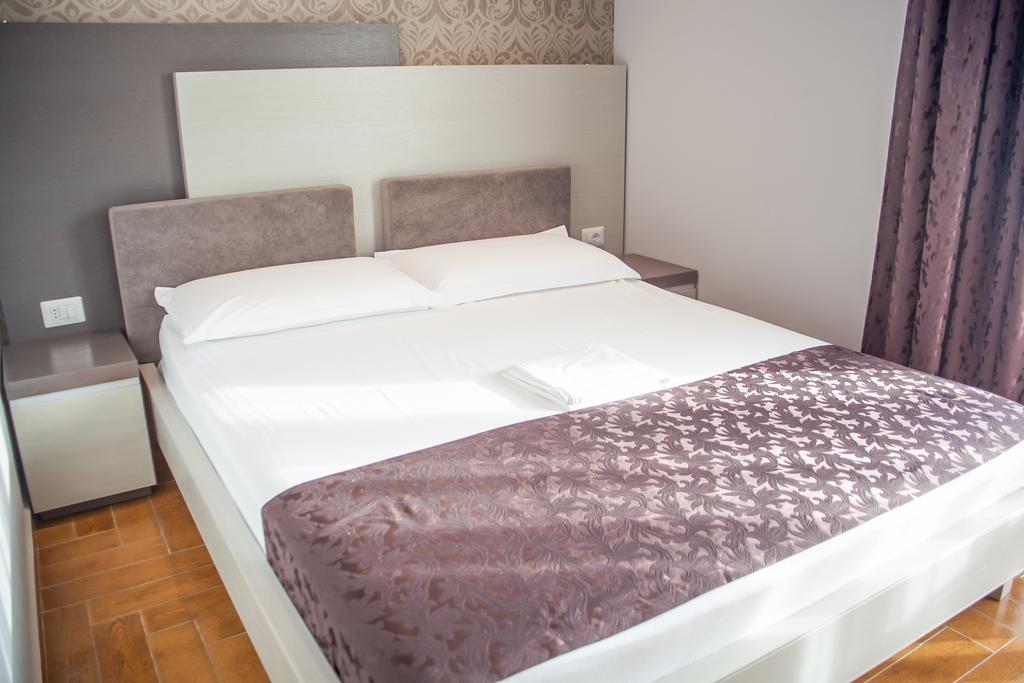 Apollon Hotel — Саранда, Албанія мініатюра 32