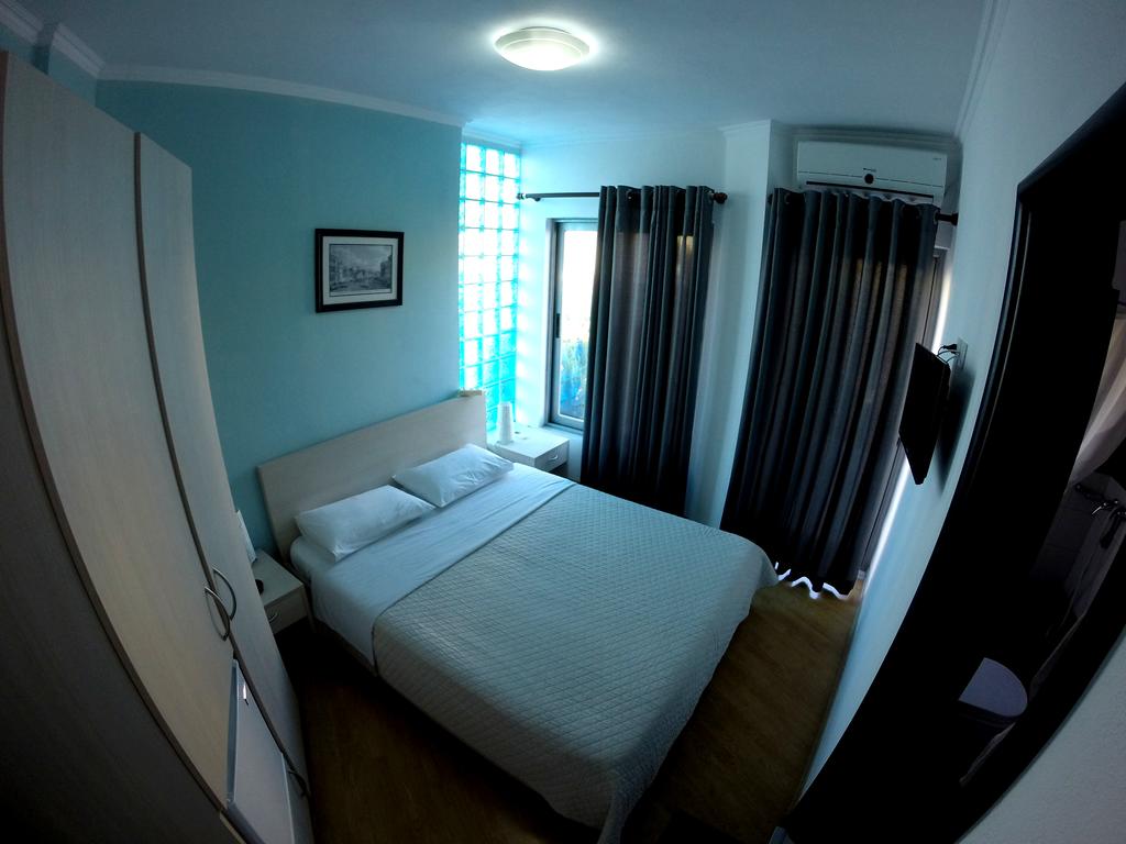 Titania Hotel — Саранда, Албанія мініатюра 36