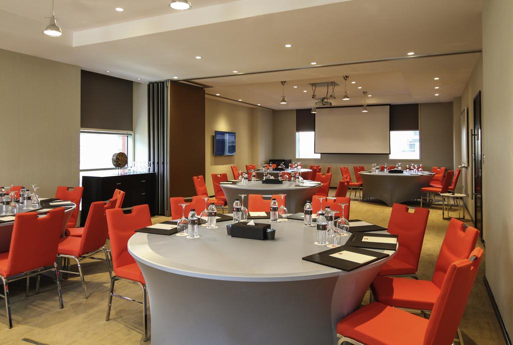 Ibis One Central — Дубаї, Об'єднані Арабські Емірати мініатюра 120