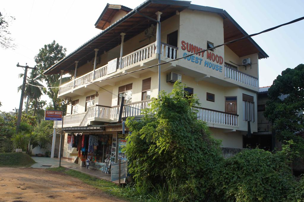 Sunny Mood Guest House — Унаватуна, Шрі Ланка — фото 1