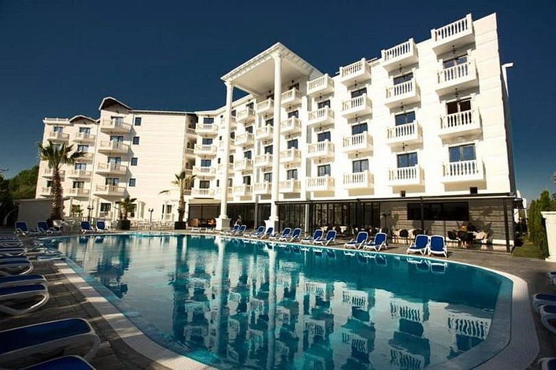 Onufri Hotel — Голем, Албанія мініатюра 7