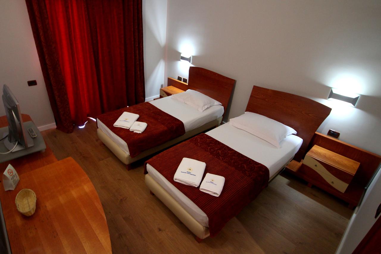 International Hotel Saranda — Саранда, Албанія мініатюра 29