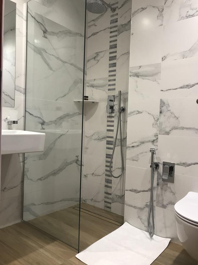 International Hotel Saranda — Саранда, Албанія мініатюра 35