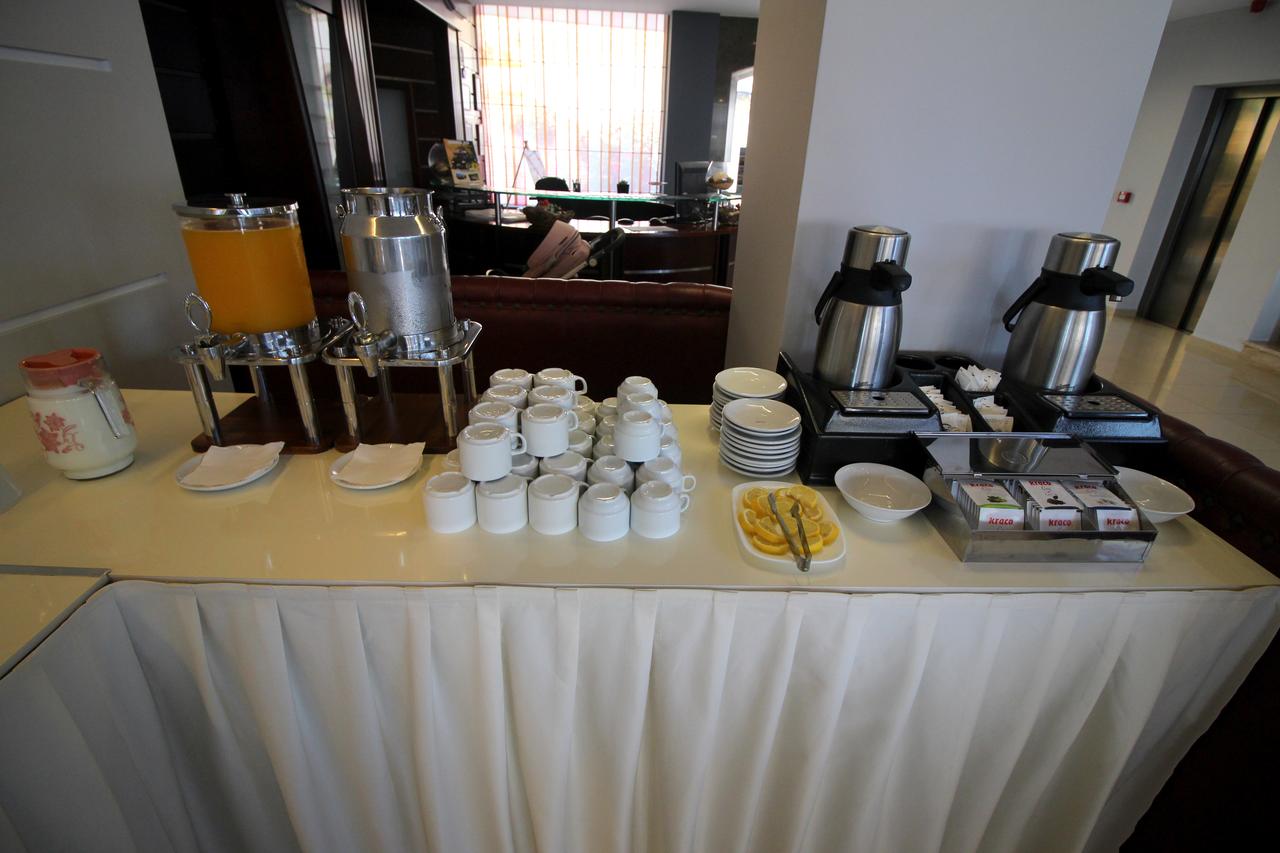 International Hotel Saranda — Саранда, Албанія мініатюра 41
