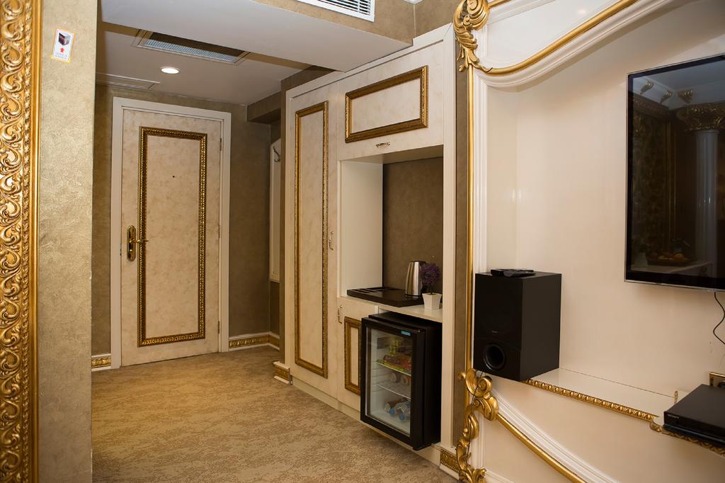Buyuk Hamit Hotel — Стамбул, Туреччина мініатюра 7