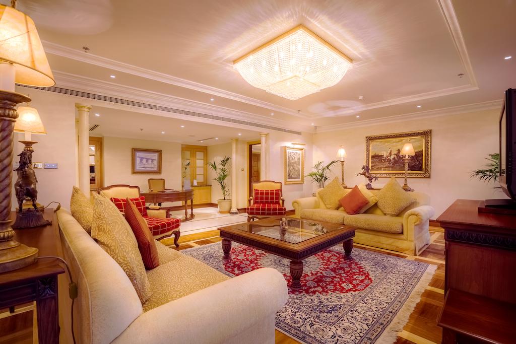 Corniche Hotel Abu Dhabi — Абу Дабі, Об'єднані Арабські Емірати мініатюра 11