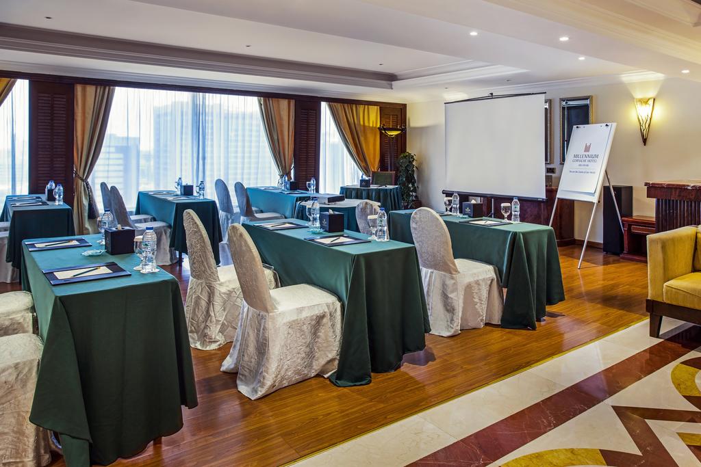 Corniche Hotel Abu Dhabi — Абу Дабі, Об'єднані Арабські Емірати мініатюра 32