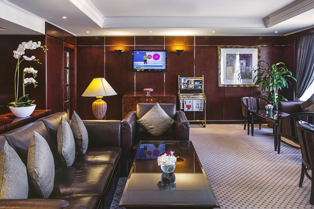 Corniche Hotel Abu Dhabi — Абу Дабі, Об'єднані Арабські Емірати мініатюра 33