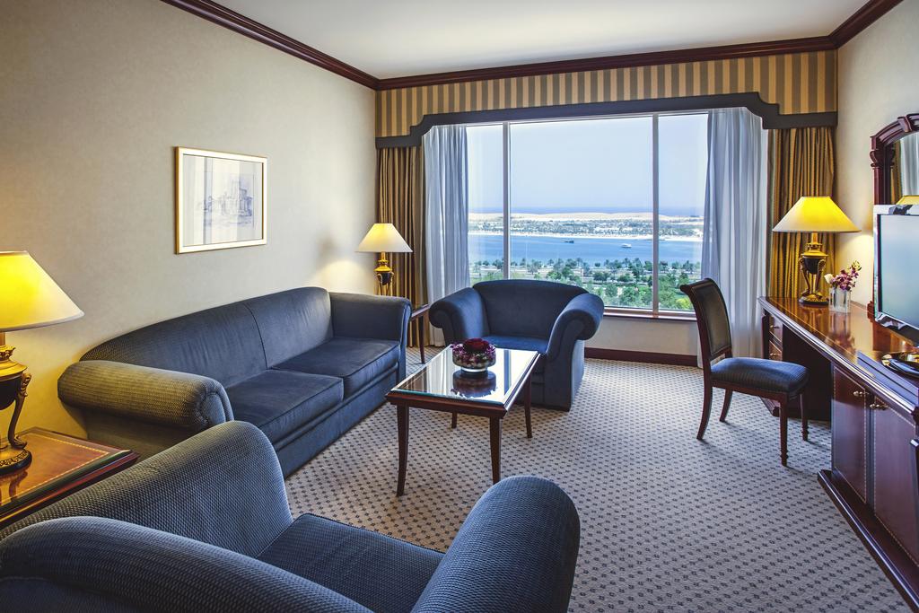 Corniche Hotel Abu Dhabi — Абу Дабі, Об'єднані Арабські Емірати мініатюра 43